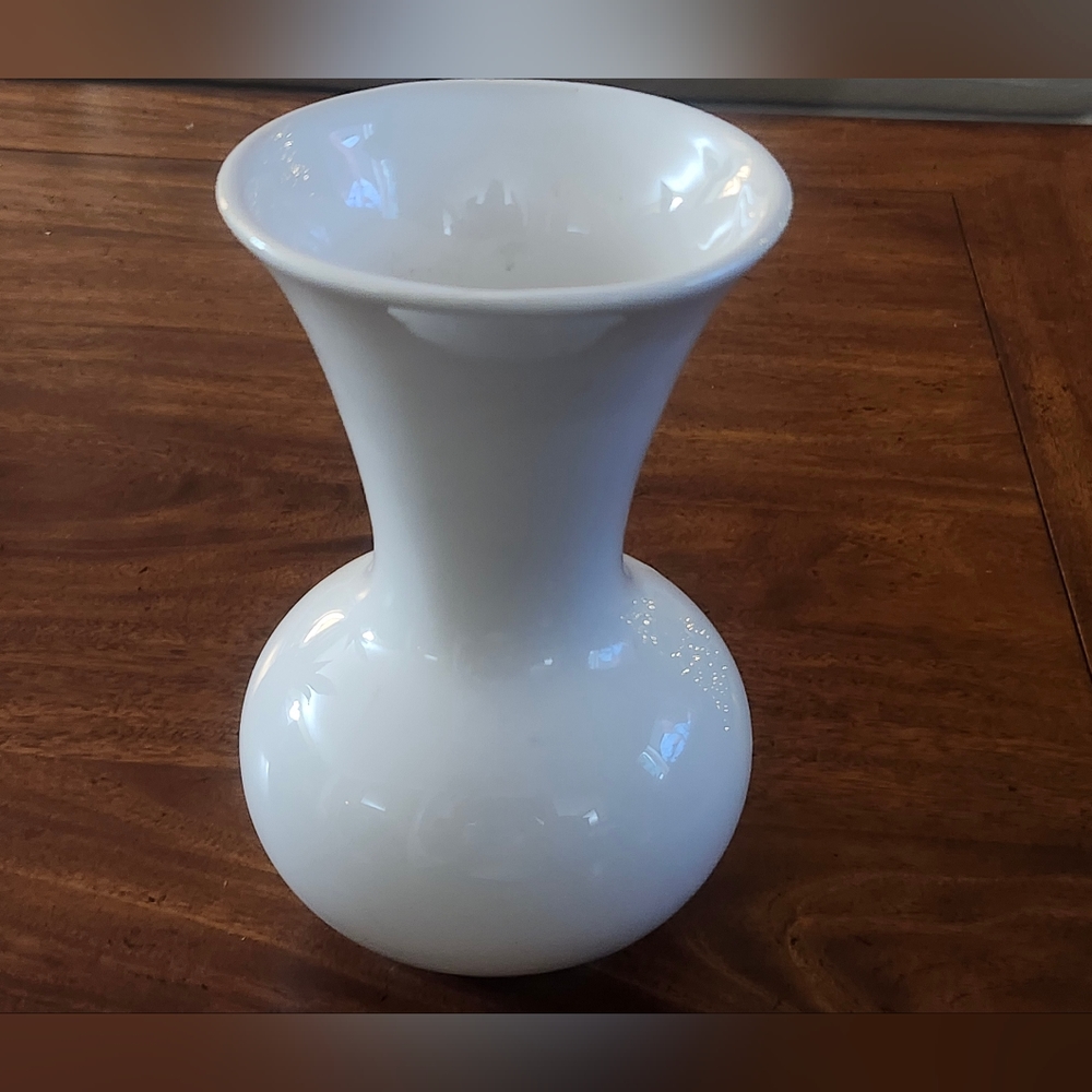 Sado International Portugal vase